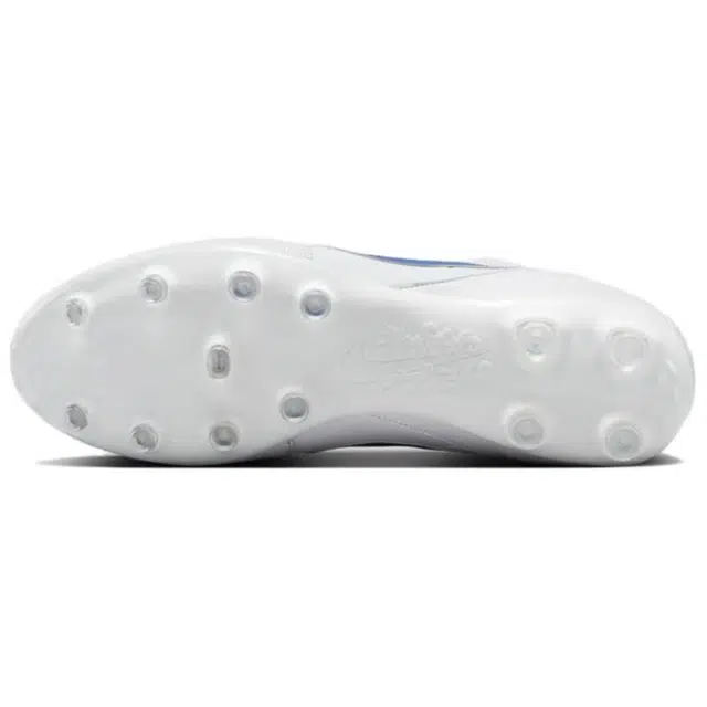 Nike Premier 3