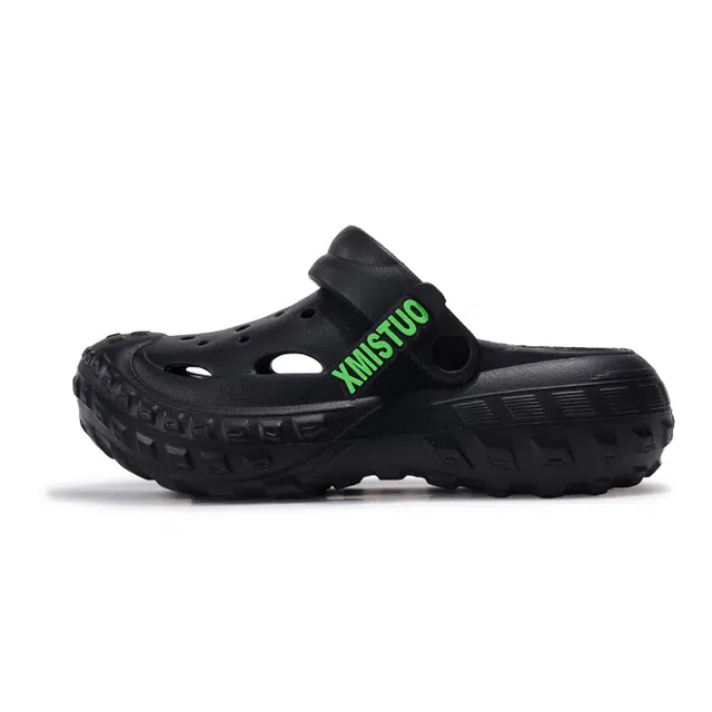XMISTUO Thick Sole EVA Clogs