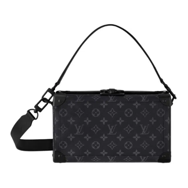 LOUIS VUITTON Trunk