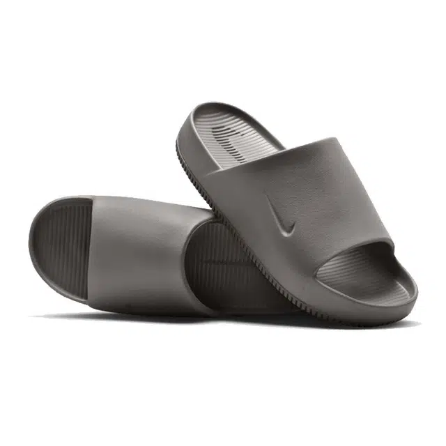 Nike Calm