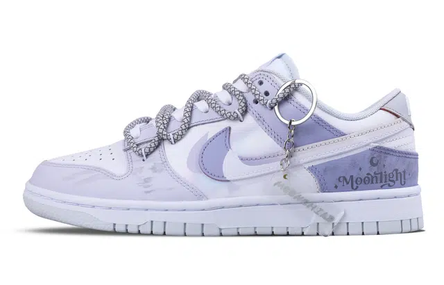 Nike Dunk Low "Pastel Purple"