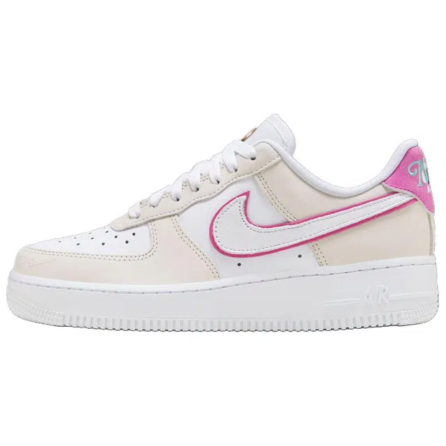 Nike Air Force 1 '07 LX White Gum Pink
