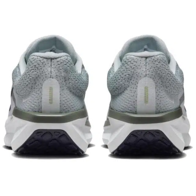 Nike AIR WINFLO 11