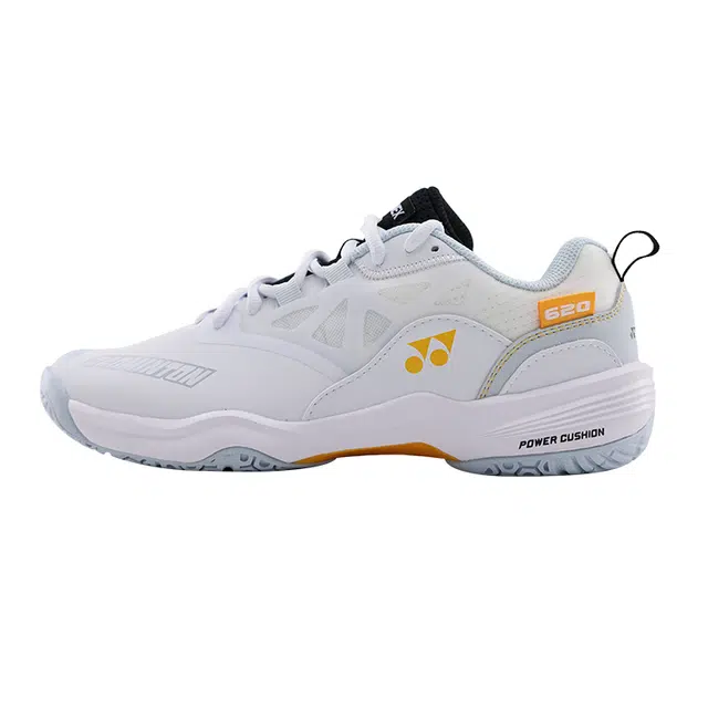 YONEX