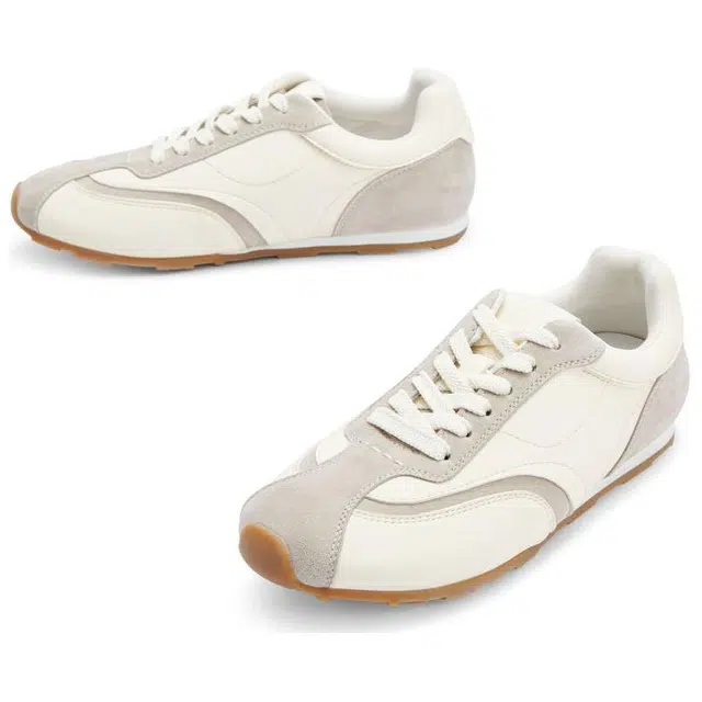 TOOMANYSHOES