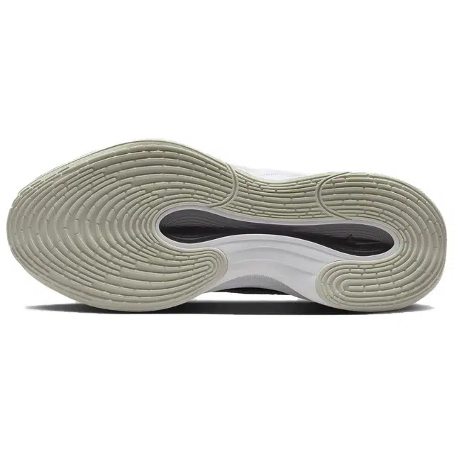 Nike G.T. Hustle EP