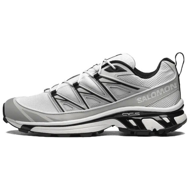 SALOMON XT-6