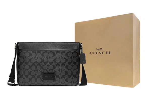 COACH Crossbody 30 PVC