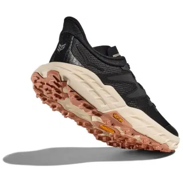 HOKA ONE ONE Speedgoat 5