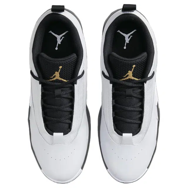 Jordan Max Aura 6 White