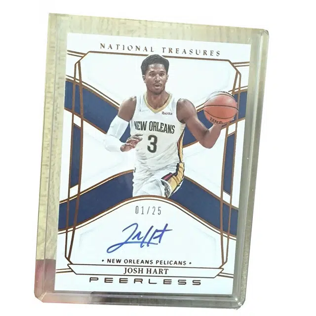 PANINI 2021-22National Treasures Josh Hart 0125
