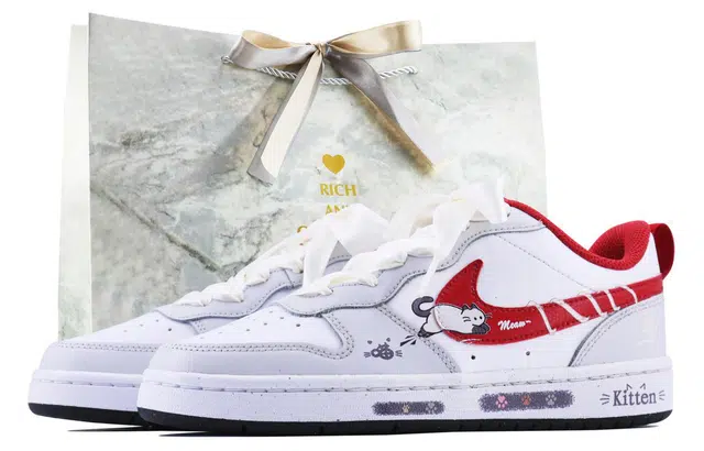 Nike Court Borough SDS