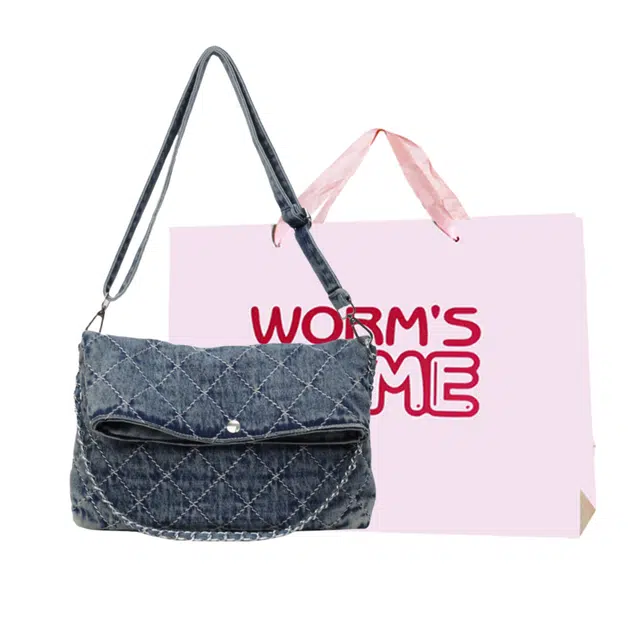 WORM'S HOME