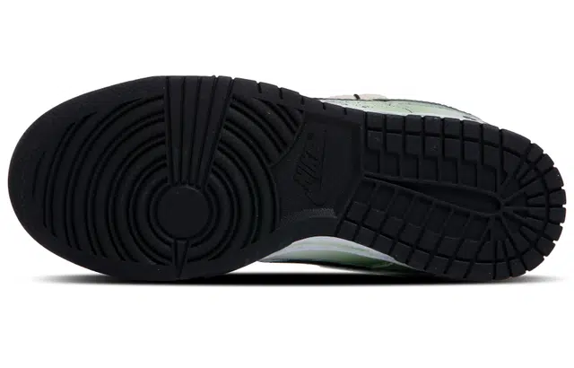 Nike Dunk QXK