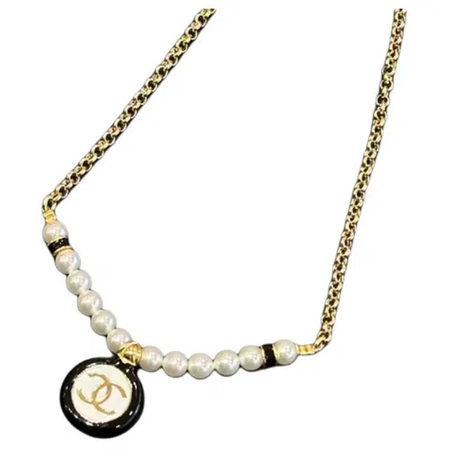 CHANEL C