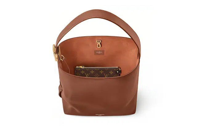 LOUIS VUITTON Low Key Hobo MM