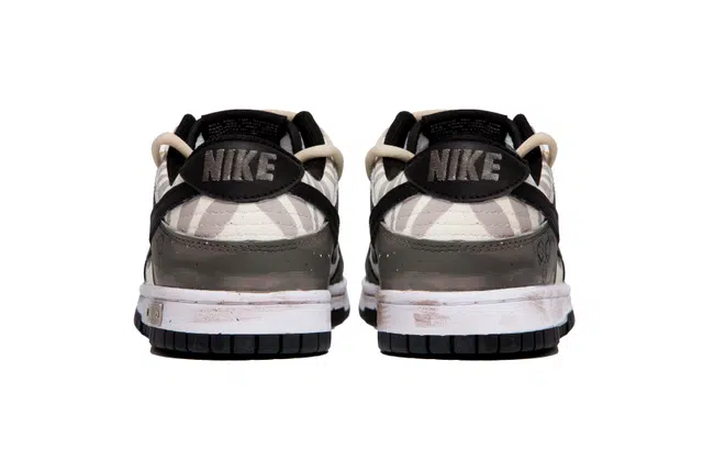 Nike Dunk QXK