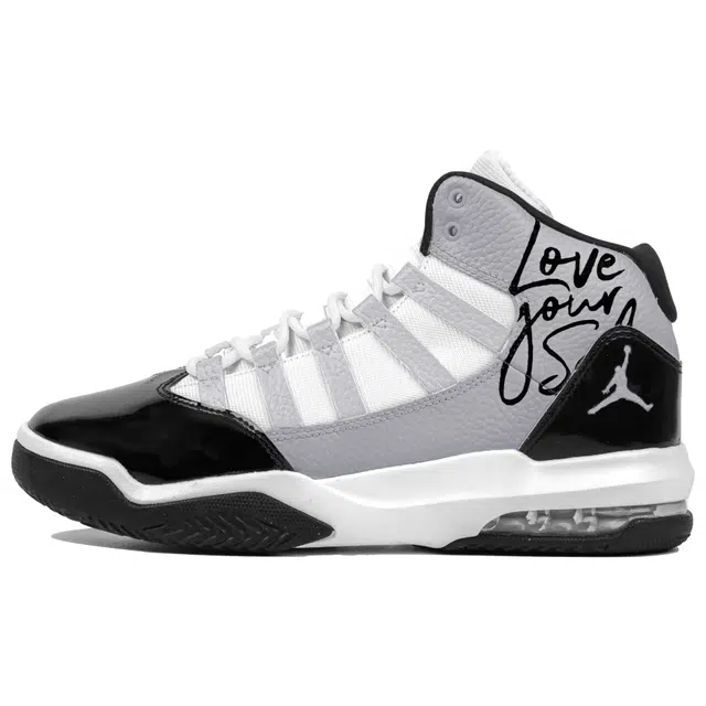 Jordan Max Aura 1 GS