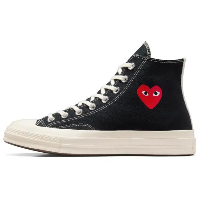 PLAY Comme des Garçons x Converse Chuck 70