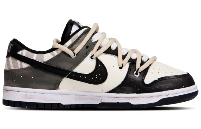 Nike Dunk QXK