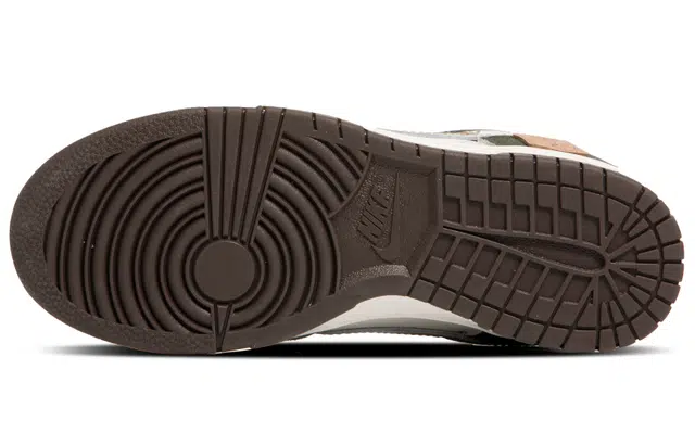 Nike Dunk QXK