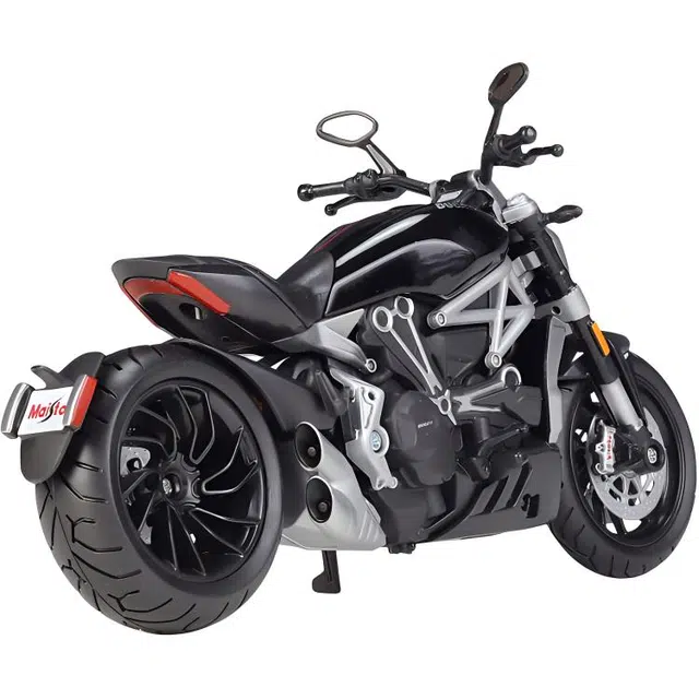 Maisto 112 2021 X Diavel S