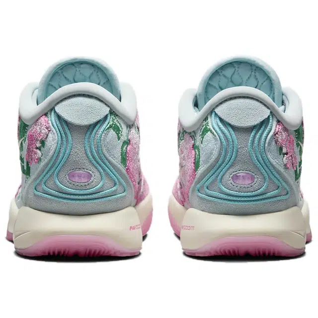 Nike Lebron 21