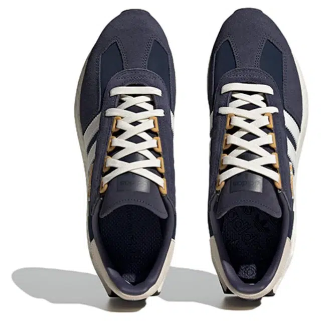 adidas originals Retropy E5