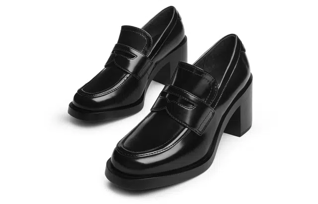 CHARLES&KEITH Casual Flats