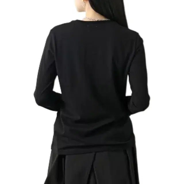 MOSCHINO T