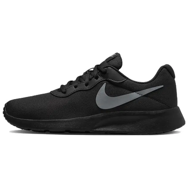 Nike Tanjun Refine Black