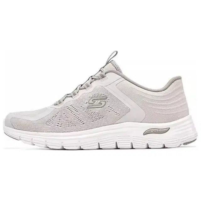 Skechers Arch Fit