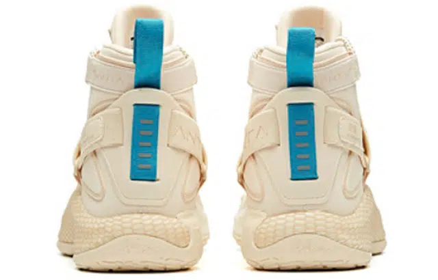 Anta KT5 5 Disruptive "Flying Desert"