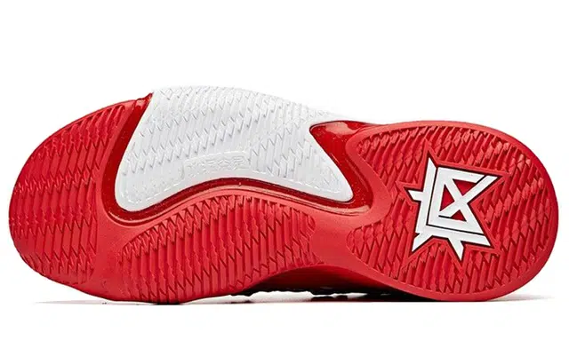 MARVEL x Anta 2