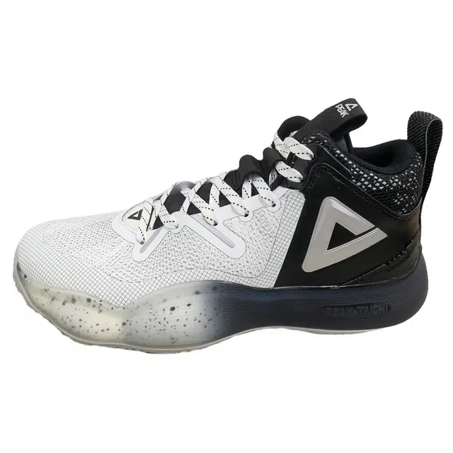 Peak TaiChi 1.0 White Black