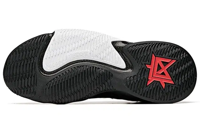 MARVEL x Anta 2