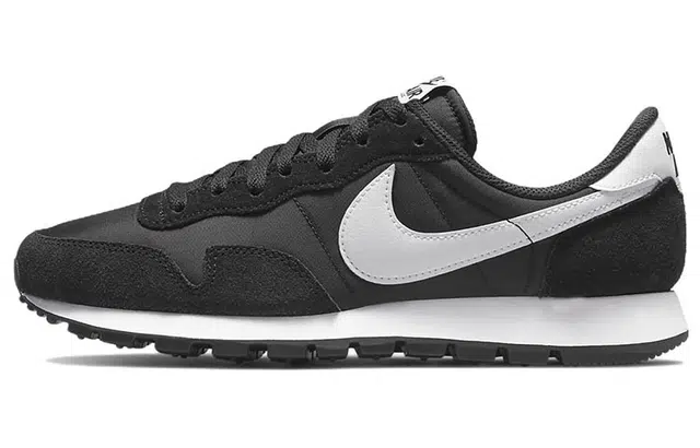 Nike Air Pegasus Retro Low Black