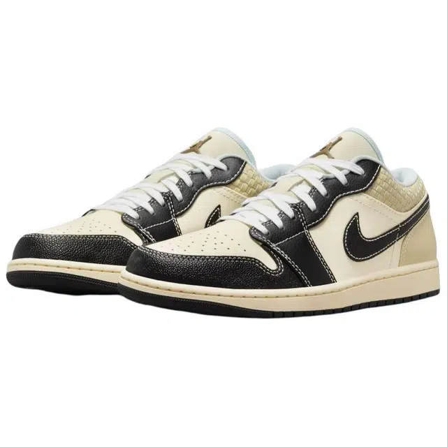 Jordan Air Jordan 1 LOW SE COCONUT MILKBLACK