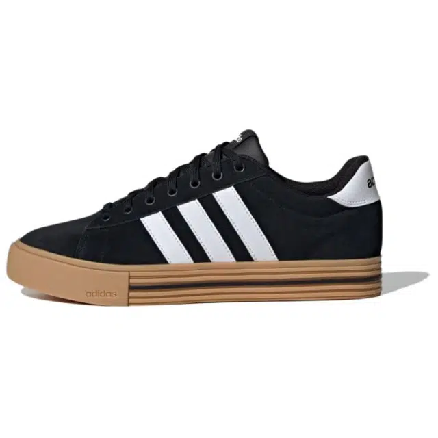adidas DAILY 4.0