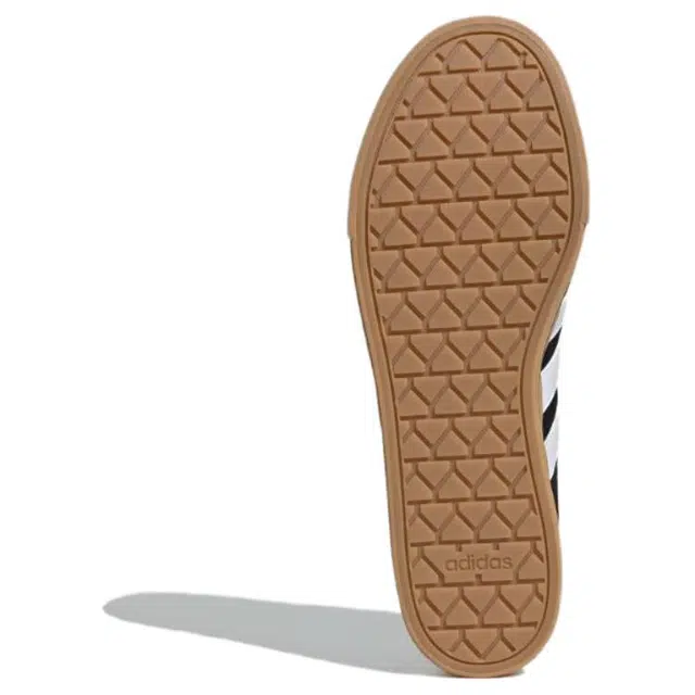 adidas DAILY 4.0