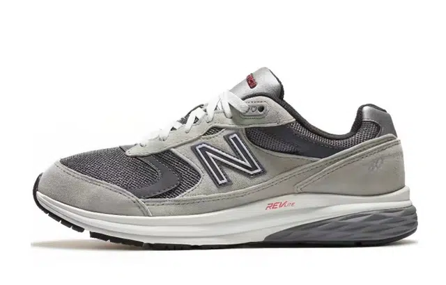 New Balance NB 880