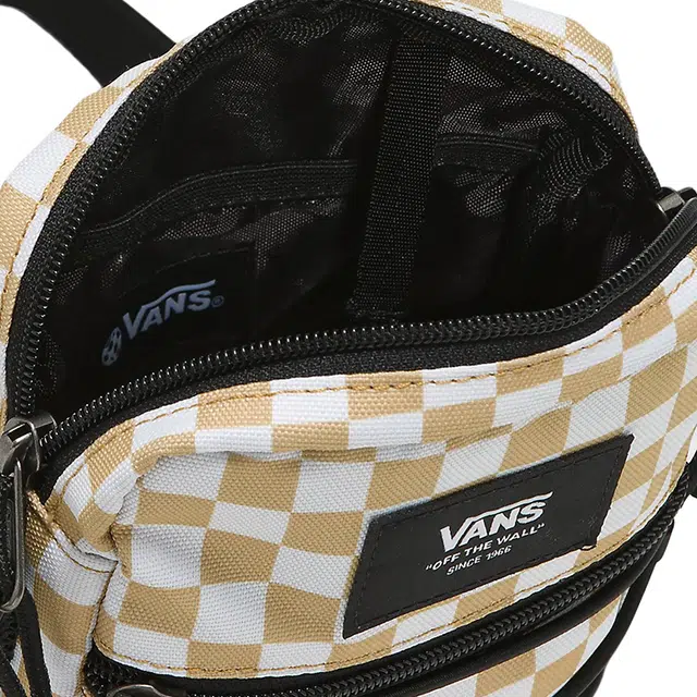 Vans BAIL