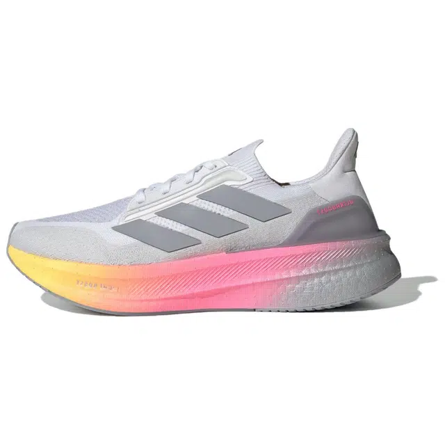 adidas Ultraboost 5.0