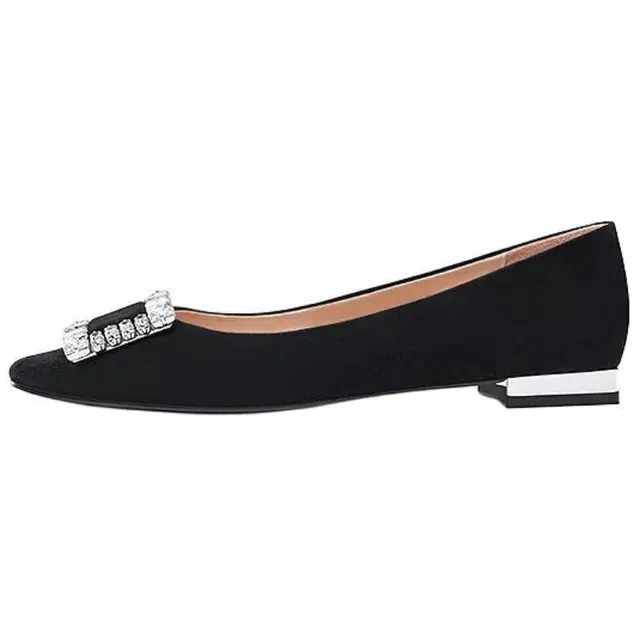 NINE WEST