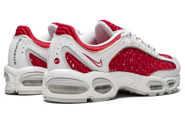 Supreme x Nike Air Max Tailwind 4