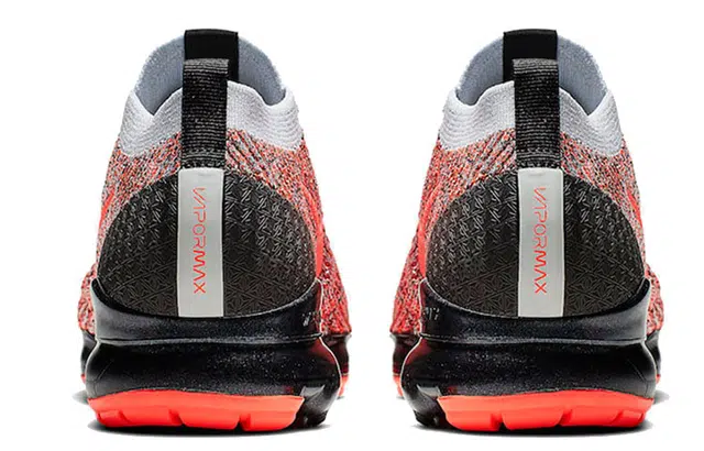 Nike VaporMax Flyknit 3.0 Bright Mango