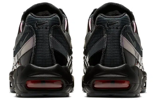 Nike Air Max 95 LV8