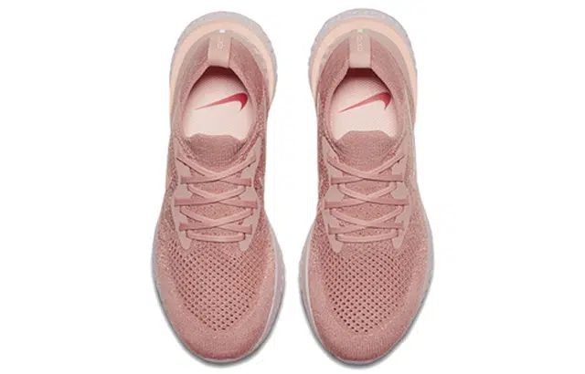 Nike Epic React Flyknit 1