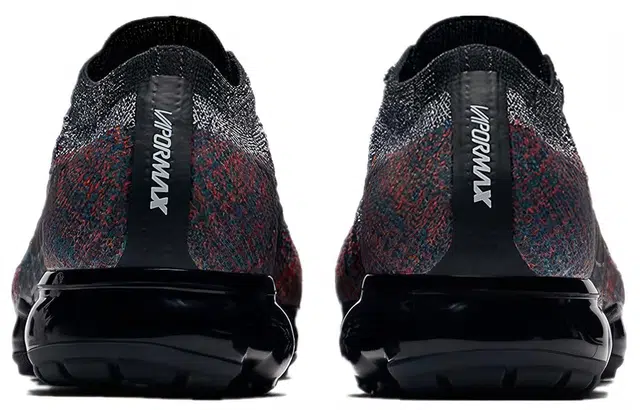 Nike Vapormax CNY