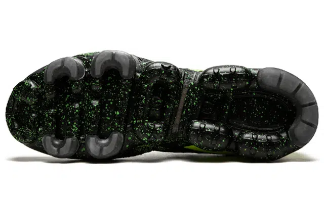 Acronym x Nike VaporMax Moc 2